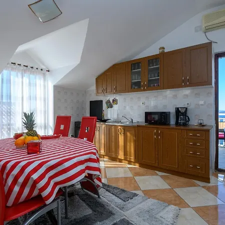 Apartament Taira *