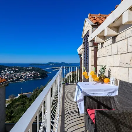 Taira Dubrovnik