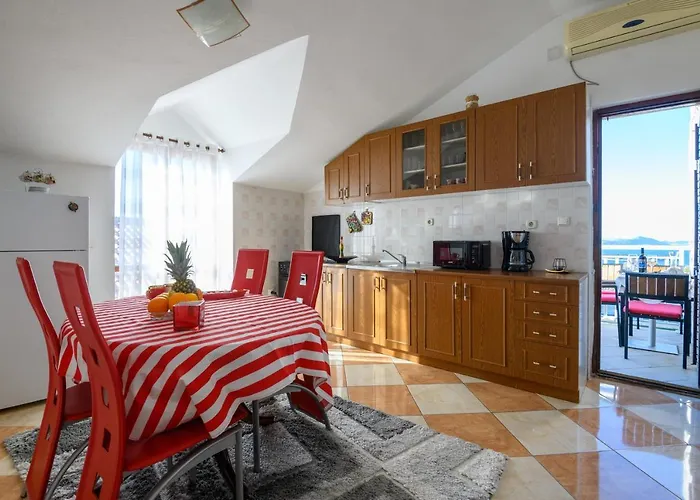 Taira Daire