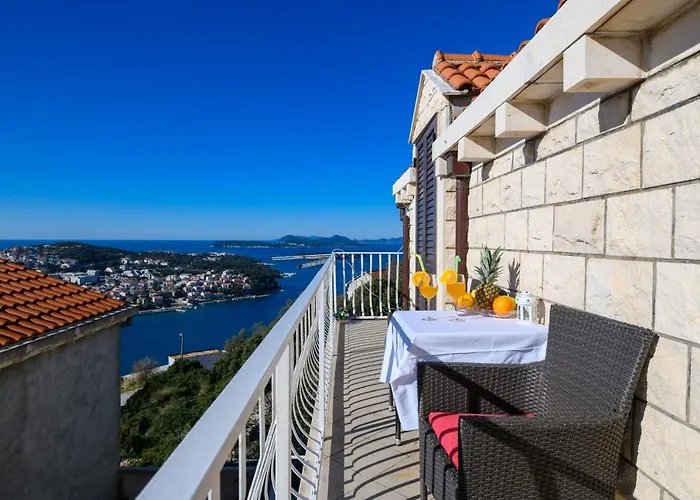 Taira Dubrovnik