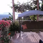 شقة Taira